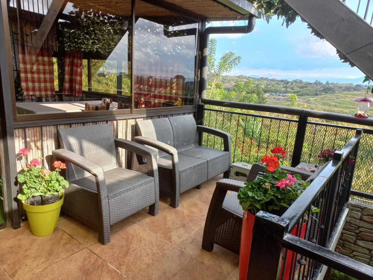 Rancha Azul Inn Alajuela Exterior foto